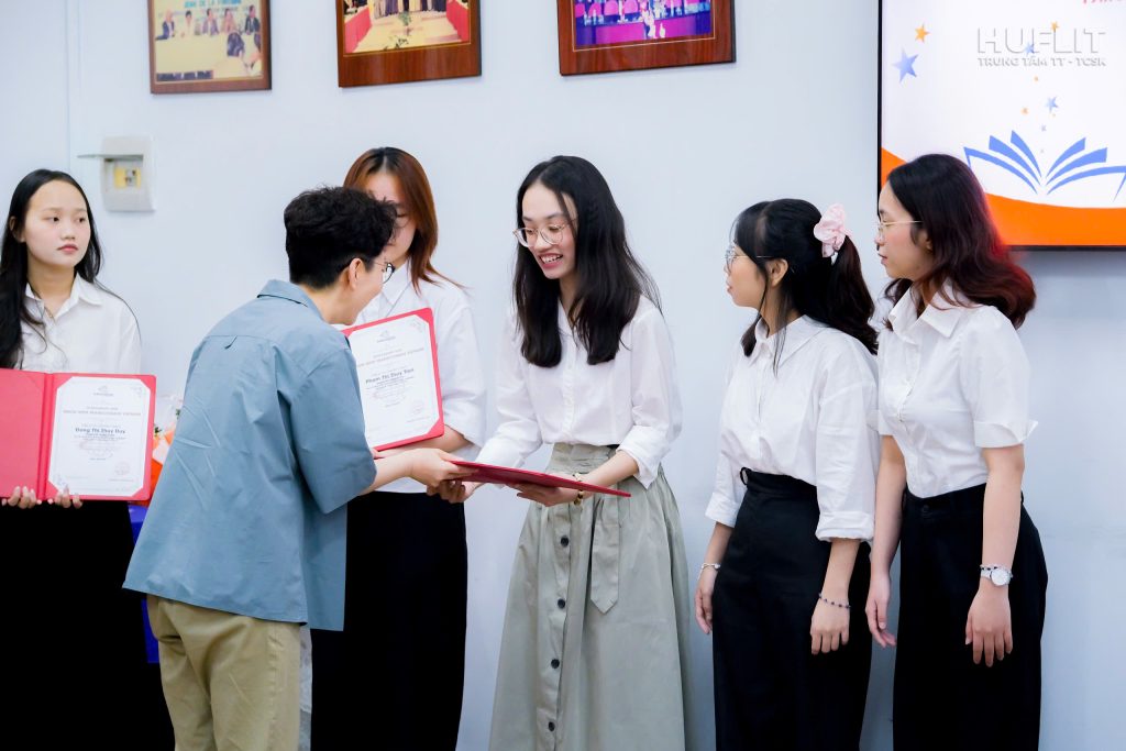 Z6521775144065 a8735c736ce2359ccc10a56dede1288b